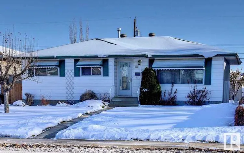 Living Space - Before